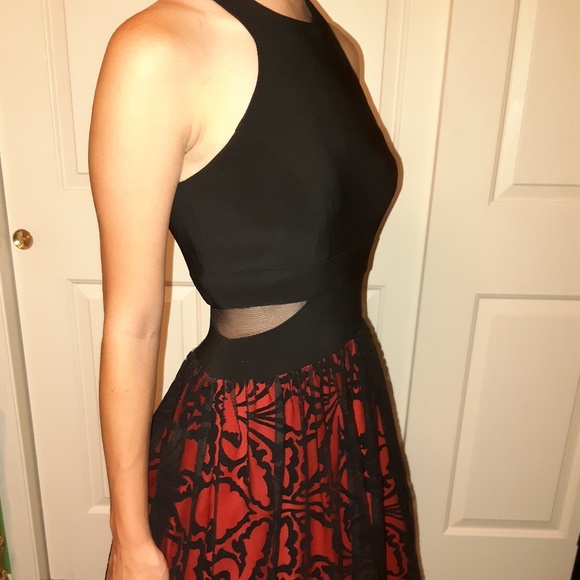 Homecoming Dress - Picture 3 of 4